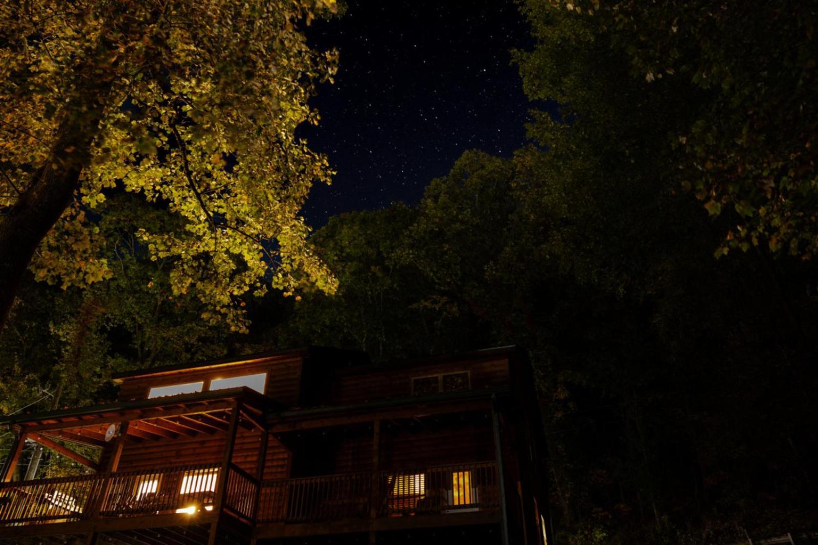 Heavenly Heights By Ghosal Luxury Lodging Севьервилл Экстерьер фото