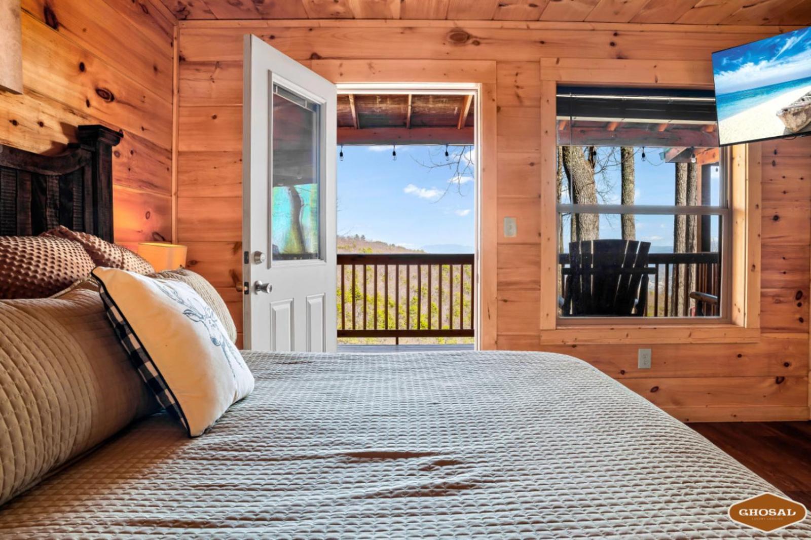Heavenly Heights By Ghosal Luxury Lodging Севьервилл Экстерьер фото